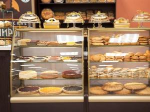 Opening a mini bakery-confectionery